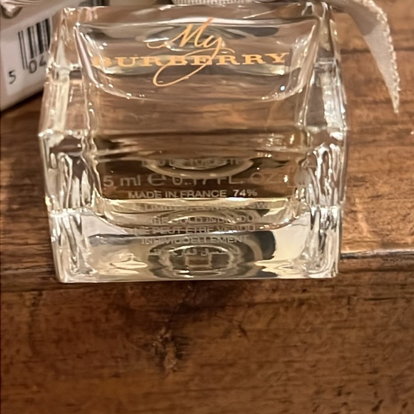 My Burberry eau de toilette 5ml mini bottle deluxe sample - Picture 6 of 6